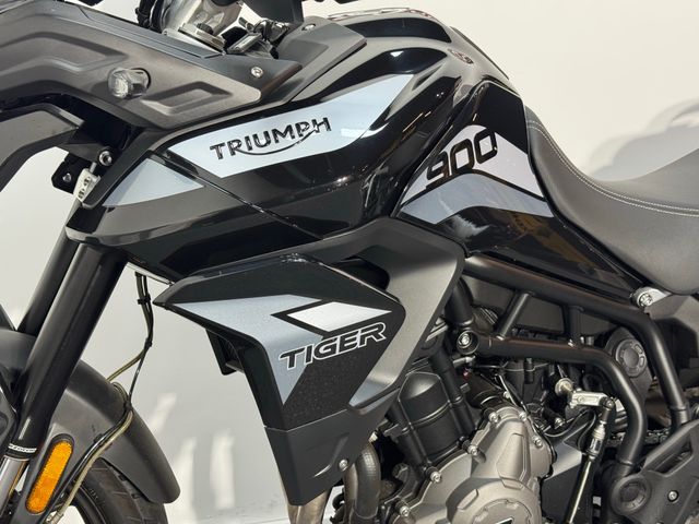 triumph - tiger-900-gt