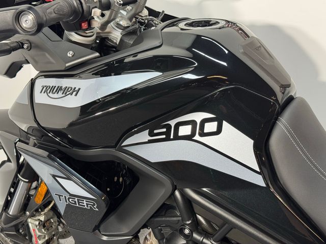 triumph - tiger-900-gt