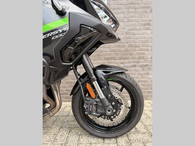 kawasaki - versys-1000