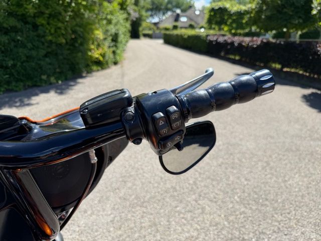 harley-davidson - street-glide-special-flhxs