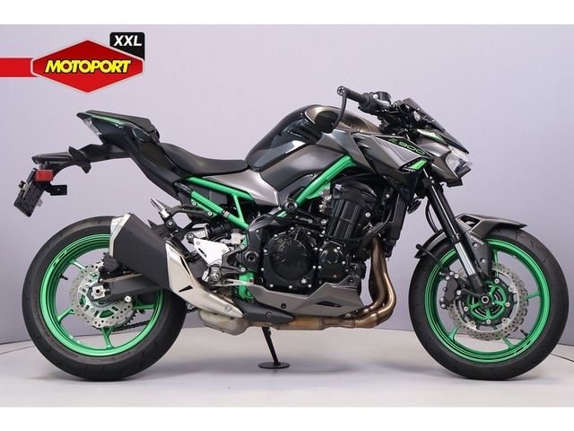 kawasaki - z900