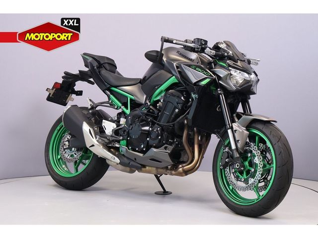 kawasaki - z900