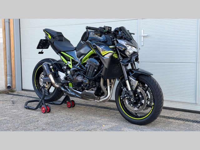 kawasaki - z900