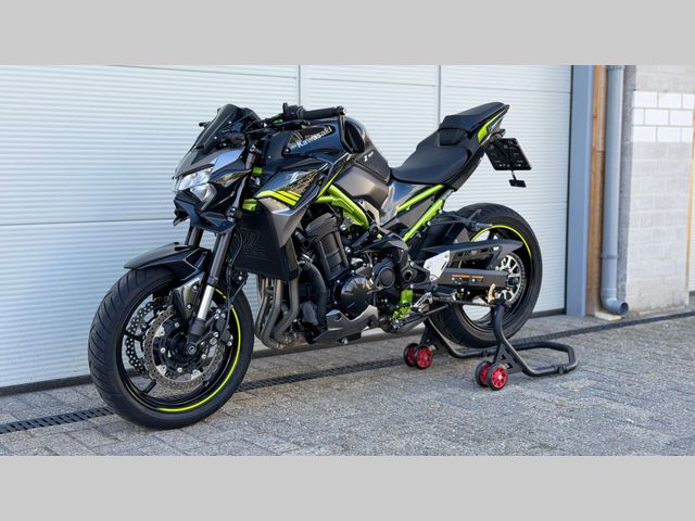 kawasaki - z900