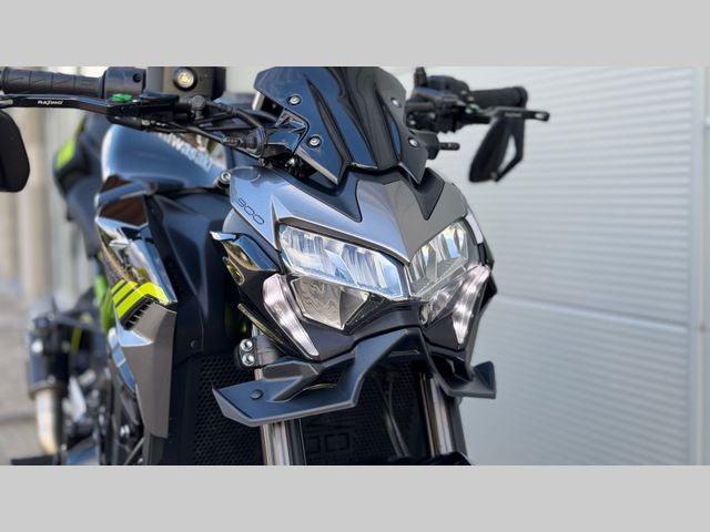 kawasaki - z900