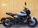 MOTO MORINI SEIEMMEZZO STR