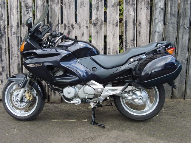 honda - nt-650-v-deauville