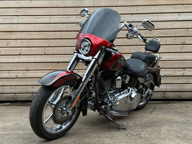 harley-davidson - convertible-cvo-flstse-softail