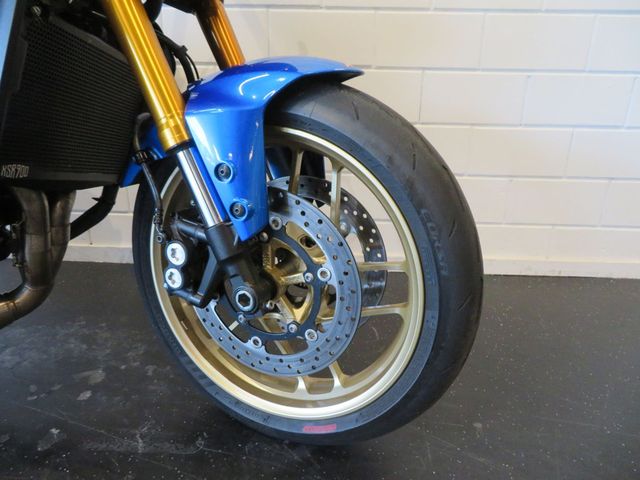 yamaha - xsr-900