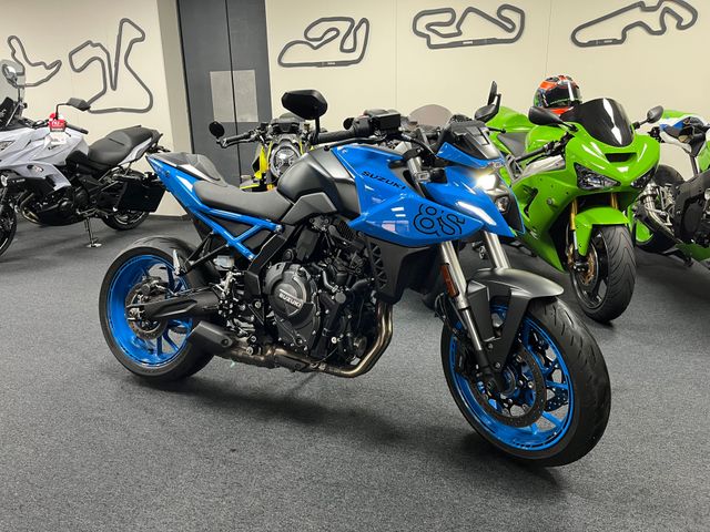 suzuki - gsx-8s