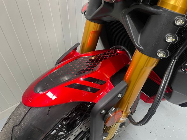 mv-agusta - rush-1000