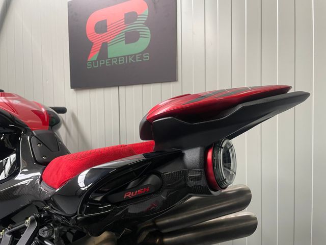 mv-agusta - rush-1000