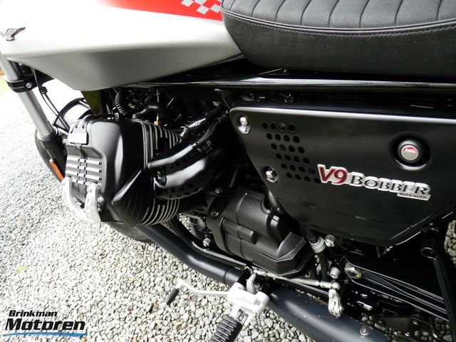 moto-guzzi - v-9-bobber