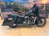 HARLEY-DAVIDSON STREET GLIDE FLHX