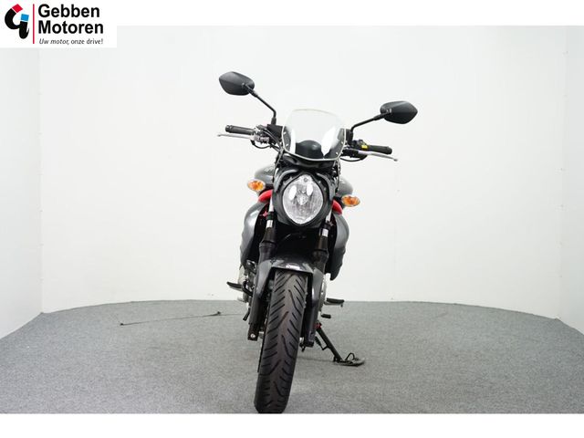 suzuki - sfv-650-gladius-abs