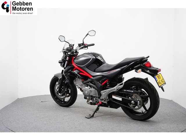 suzuki - sfv-650-gladius-abs