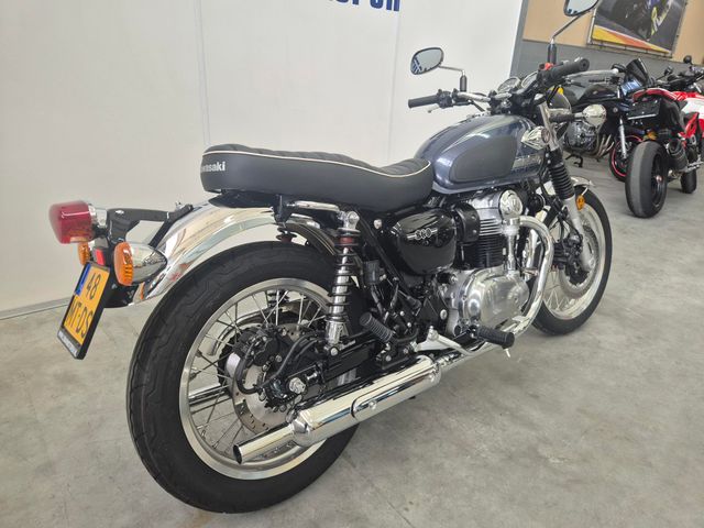 kawasaki - w800