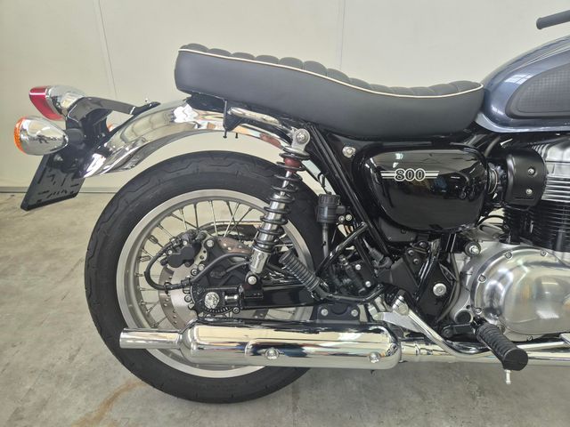 kawasaki - w800