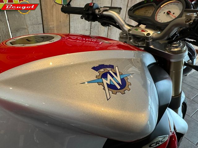 mv-agusta - brutale-910