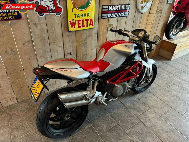 mv-agusta - brutale-910