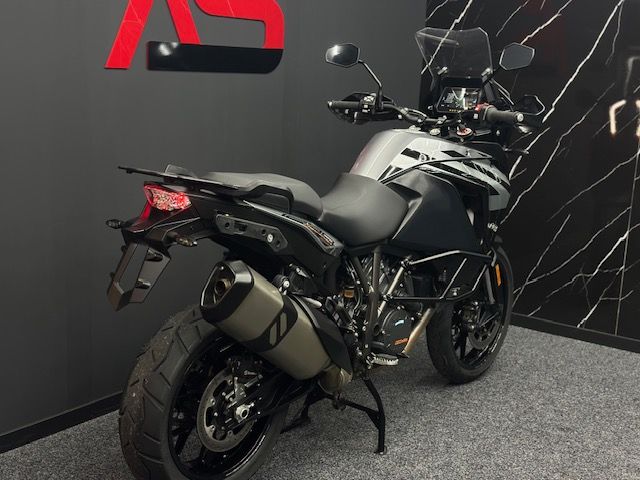 ktm - 1290-super-adventure-s