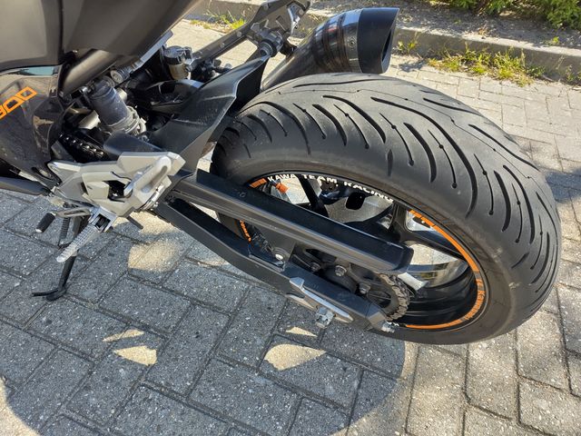 kawasaki - z-800