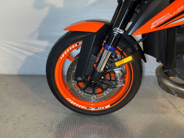 ktm - 1290-super-duke-r-evo