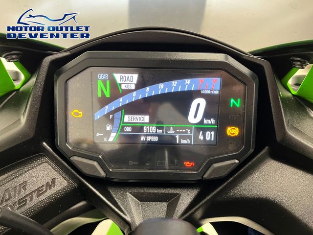 kawasaki - ninja-zx-4rr