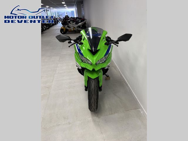 kawasaki - ninja-zx-4rr