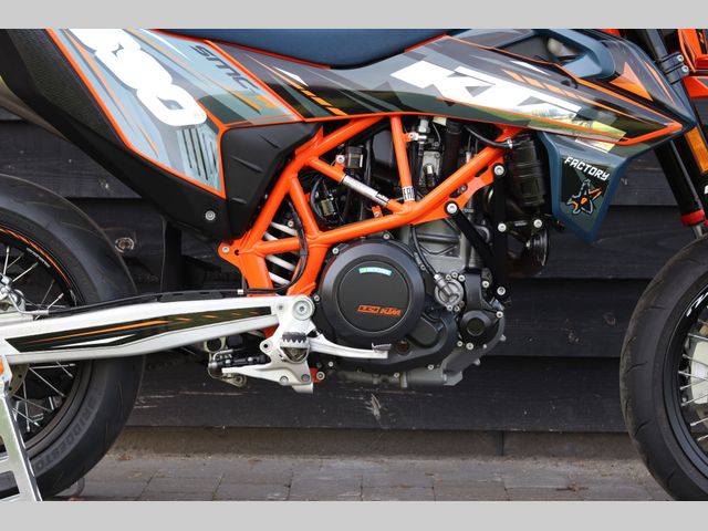 ktm - 690-smc-r