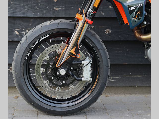 ktm - 690-smc-r