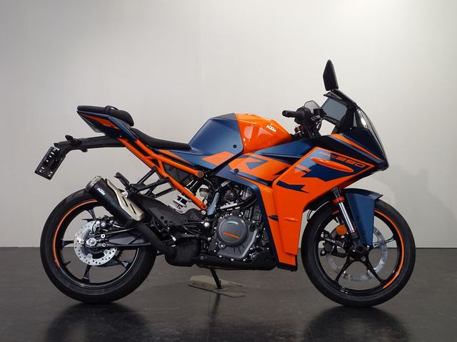 ktm - rc-390