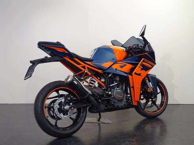 ktm - rc-390