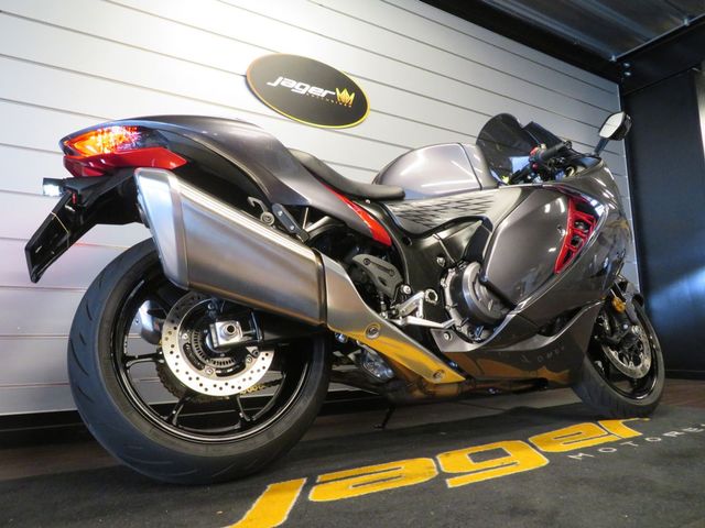 suzuki - gsx-1300-r