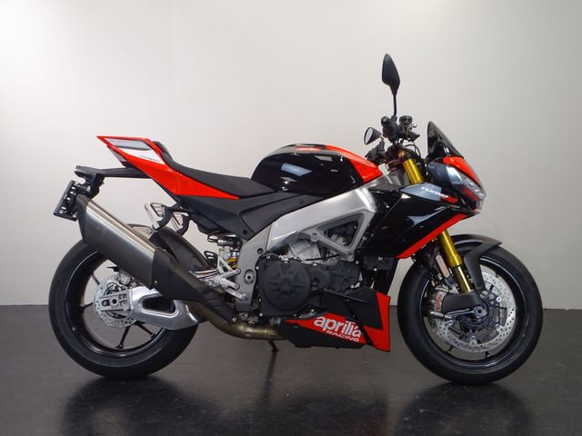 aprilia - tuono--v4-1100-factory