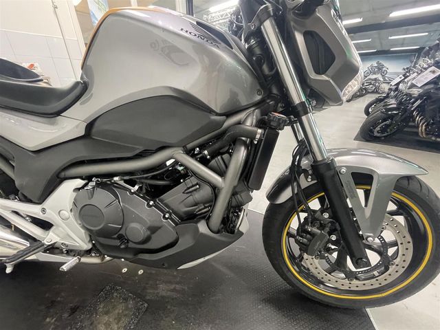 honda - nc-700-s-c-abs