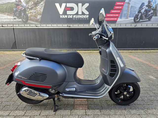 vespa - gts-300-super-sport