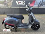 VESPA GTS 300 SUPER SPORT