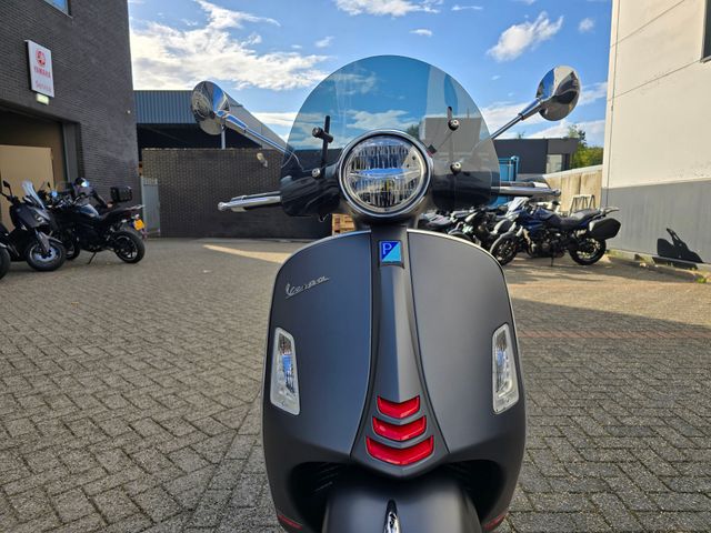vespa - gts-300-super-sport