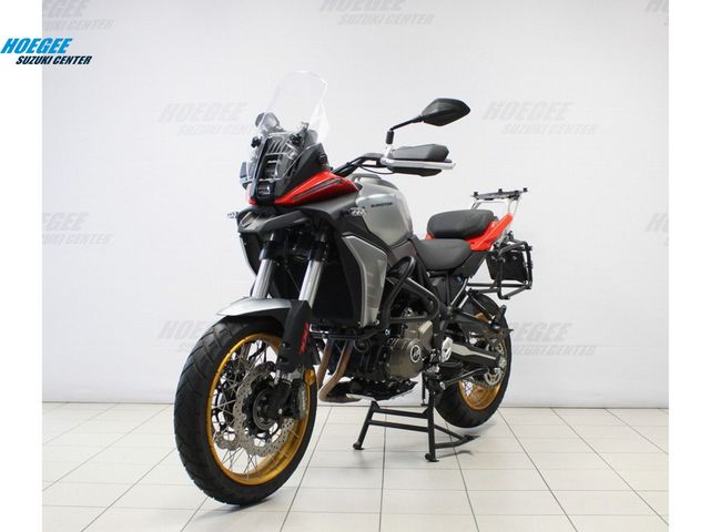 QJMOTOR - srt-700-x-touring
