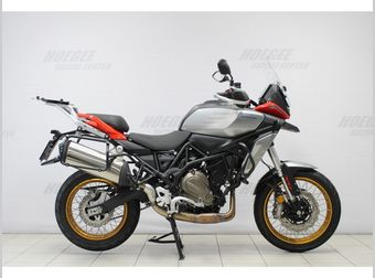 Qjmotor SRT 700 X Touring 2025 nieuw