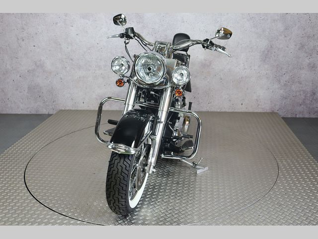 harley-davidson - softail-deluxe-flstn