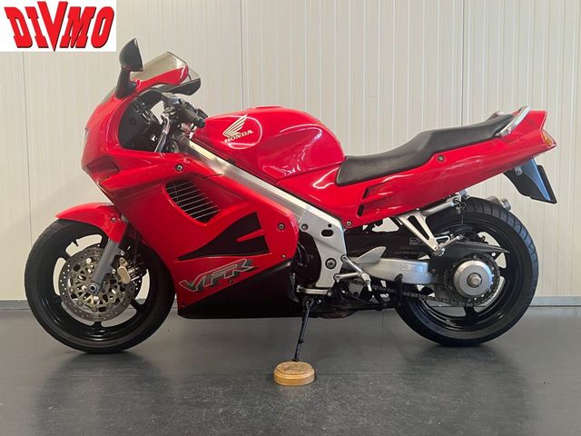 honda - vfr-750-r