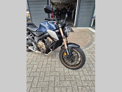 HONDA CB 650 R – foto 2