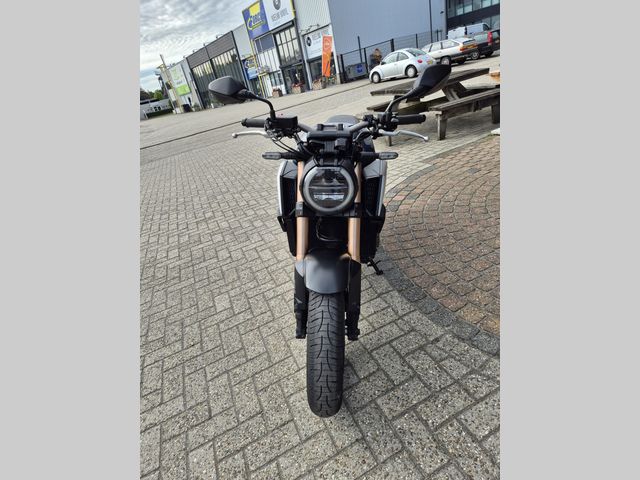 honda - cb-650-r