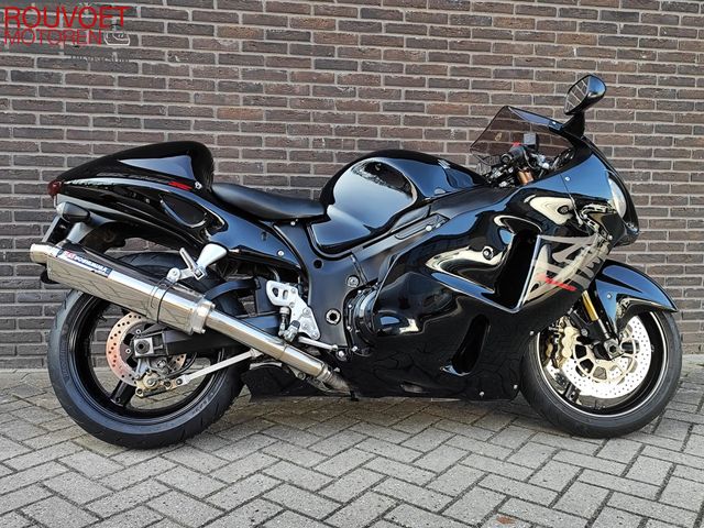 suzuki - gsx-r-1300-hayabusa