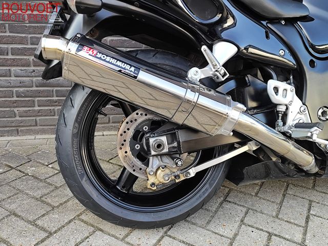 suzuki - gsx-r-1300-hayabusa