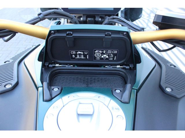 bmw - r-1300-gs-adventure