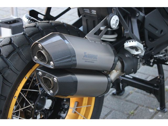 bmw - r-1300-gs-adventure