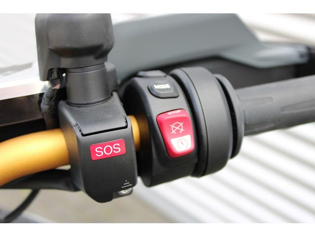 bmw - r-1300-gs-adventure